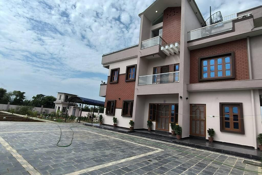 2Bhk Rental Apartment Bharatpur  Dış mekan fotoğraf